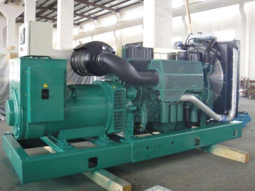 福贡便携静音：租赁无声发电机组，便携式解决能源需求